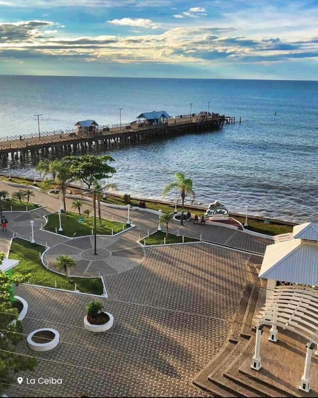 Cozy Townhouse & Terrace/Pool Apartment La Ceiba Luaran gambar